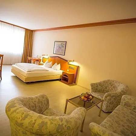 Ibb Centre Hotel 4*